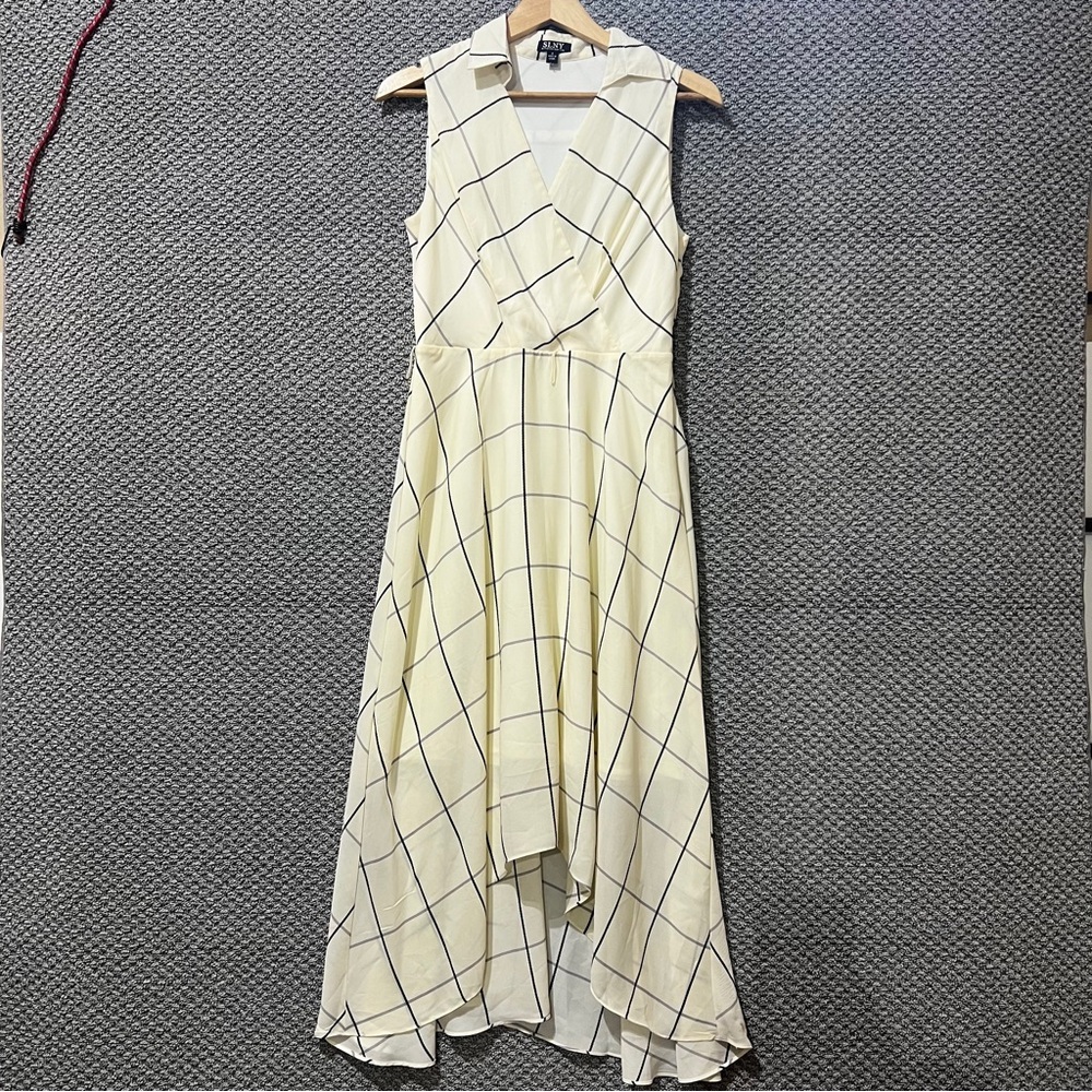 SLNY Cream and Black High Low Sundress